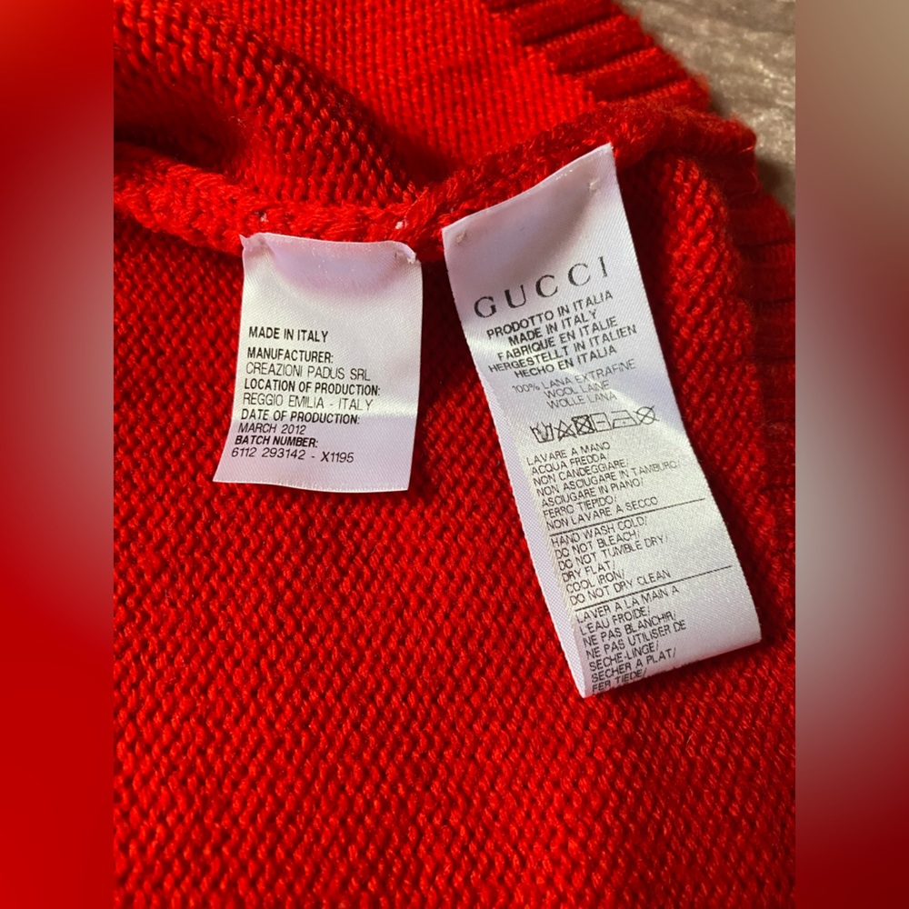 Authentic Gucci Red Girls' Knit Hooded Poncho 8 - Picture 6 of 14